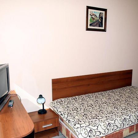 Interrum Hotel Razgrad Kamer foto