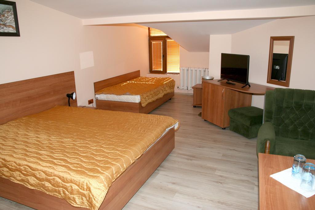 Interrum Hotel Razgrad Kamer foto