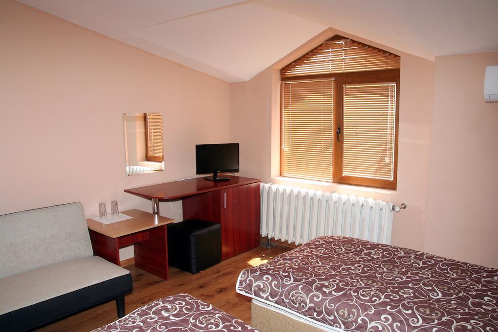 Interrum Hotel Razgrad Kamer foto